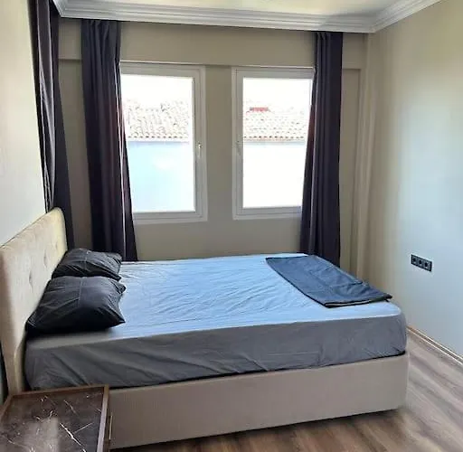 Elegant In 5 Min Walk To Sea & Center *