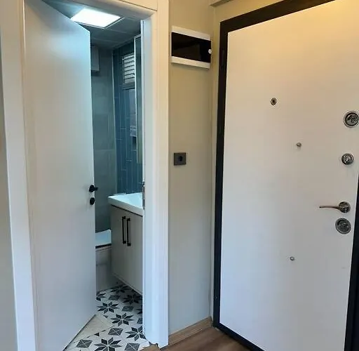 Elegant In 5 Min Walk To Sea & Center *