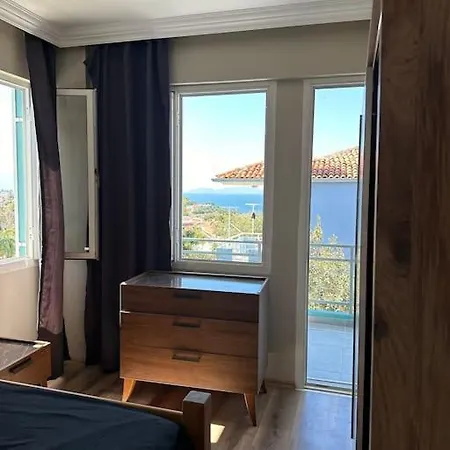 Elegant In 5 Min Walk To Sea & Center Вилла