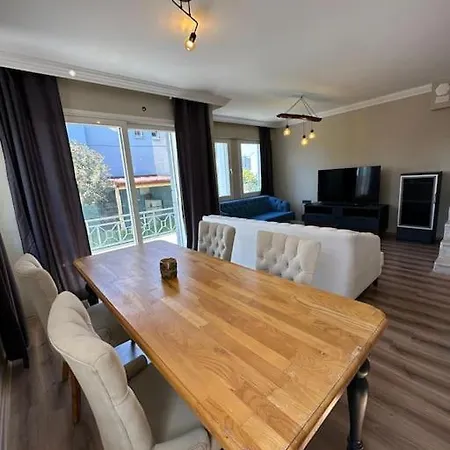 Elegant In 5 Min Walk To Sea & Center * Кушадасы