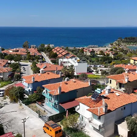 Villa Elegant In 5 Min Walk To Sea & Center Kusadasi