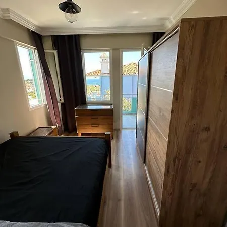 Elegant In 5 Min Walk To Sea & Center Villa