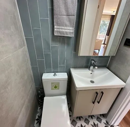 Villa Elegant In 5 Min Walk To Sea & Center *